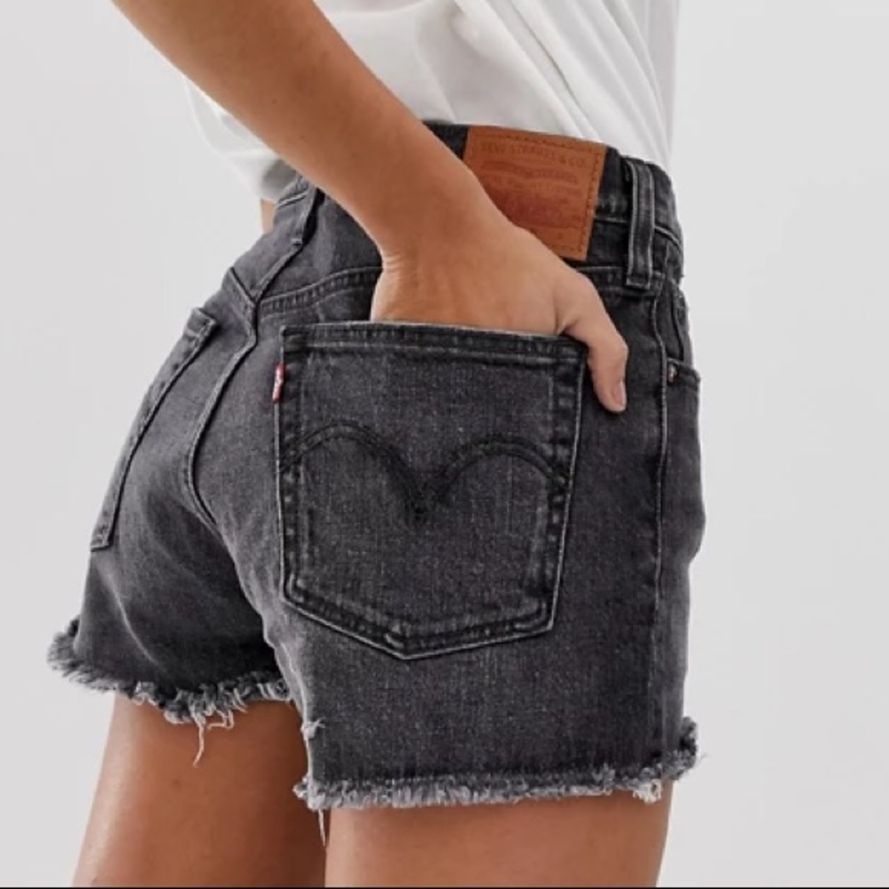 NWT Levi's 501 high rise denim shorts Black - Picture 5 of 8